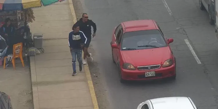 CALLAO: CAPTURAN A DOS PRESUNTOS DELINCUENTES QUE ROBARON UN FURGÓN DE HELADOS EN MI PERÚ