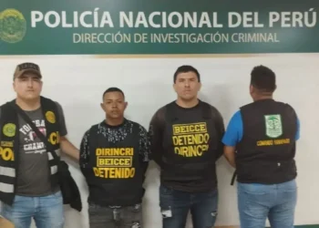 LOS OLIVOS: CAPTURAN A DOS EXTRANJEROS POR PRESUNTAMENTE COBRAR A COMERCIANTES BAJO MODALIDAD ‘GOTA A GOTA’