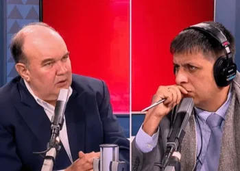 RAFAEL LÓPEZ ALIAGA ANUNCIA QUE SE AUSENTARÁ DOS DÍAS COMO ALCALDE PARA DEFINIR CANDIDATURA PRESIDENCIAL EN 2026