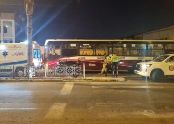 Bus es baleado en Chorrillos: Hasta cinco veces dispararon en contra del chofer y pasajeros a bordo