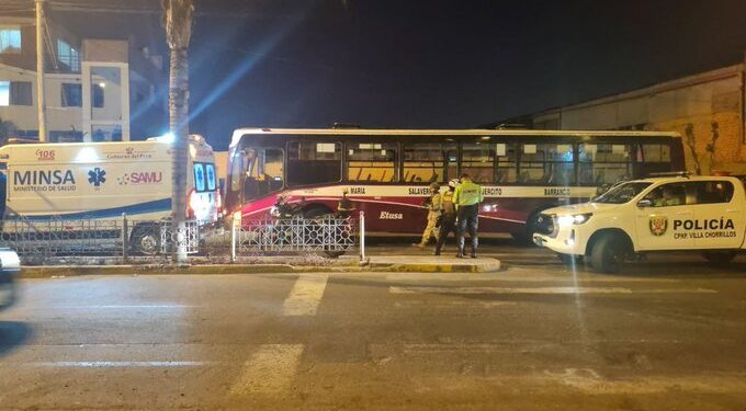 Bus es baleado en Chorrillos: Hasta cinco veces dispararon en contra del chofer y pasajeros a bordo